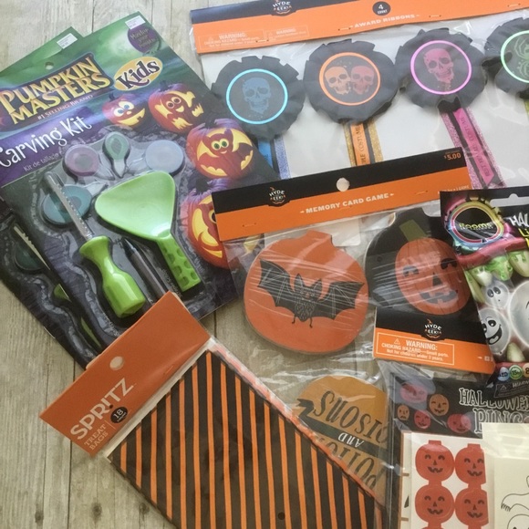 Halloween Party Supplies Bundle 👻 🎃 - Picture 2 of 7